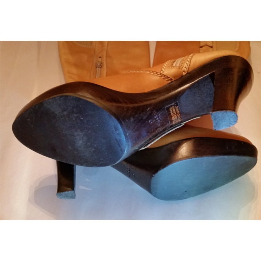 Isabella Fiore boots Light Brown/Tan Southwestern Boho Leather sz 7 - Picture 5 of 9